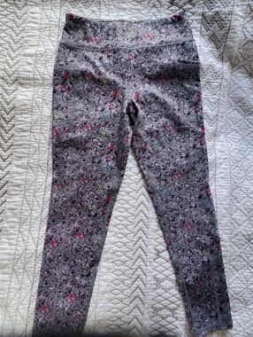 Reebok Girls Grey Speckle Athletic Leggings with Neon Accents